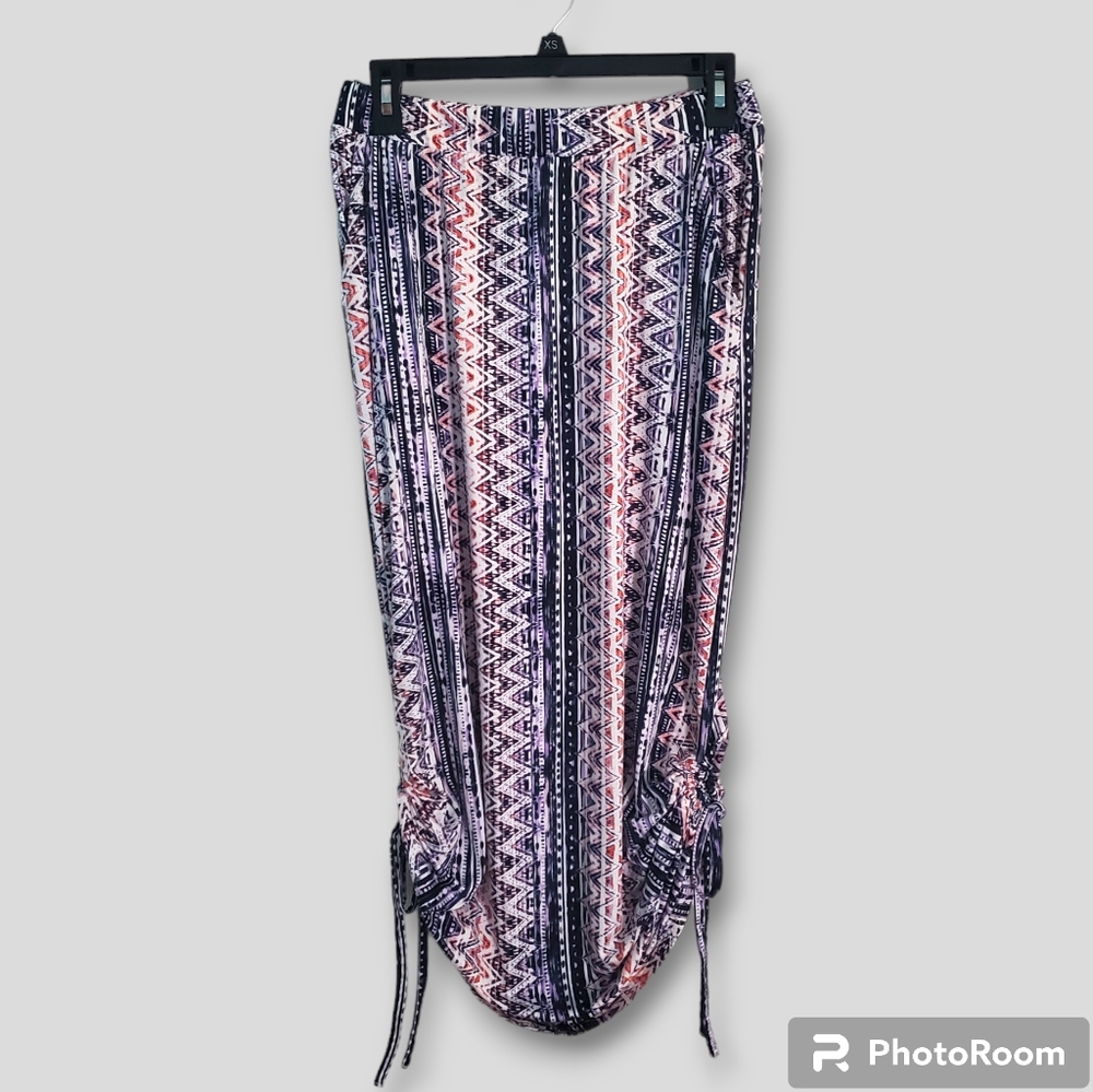 C Est. 1946 cinched maxi skirt, size S stripes chevron